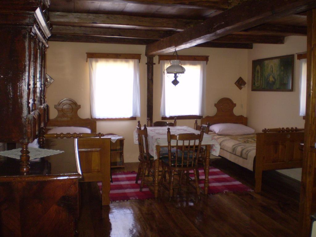 Apartments Iza Na Trem Cigoc Экстерьер фото